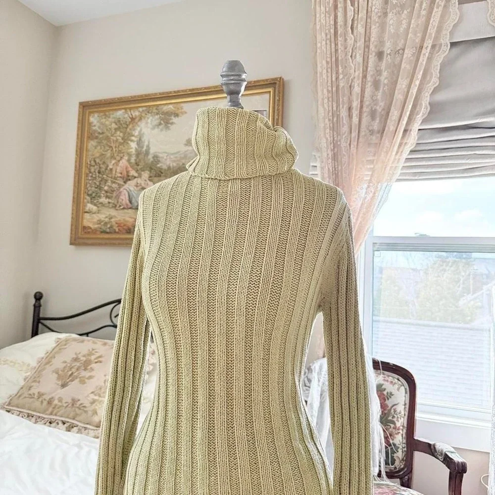 Green turtleneck sweater ‎ Y2K green ribbed turtleneck sweater liz claiborne